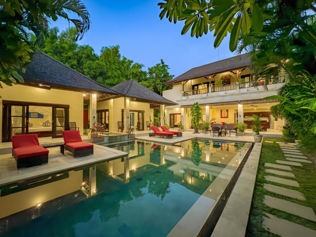 Villa Bugis Abimanyu Seminyak Exterior photo