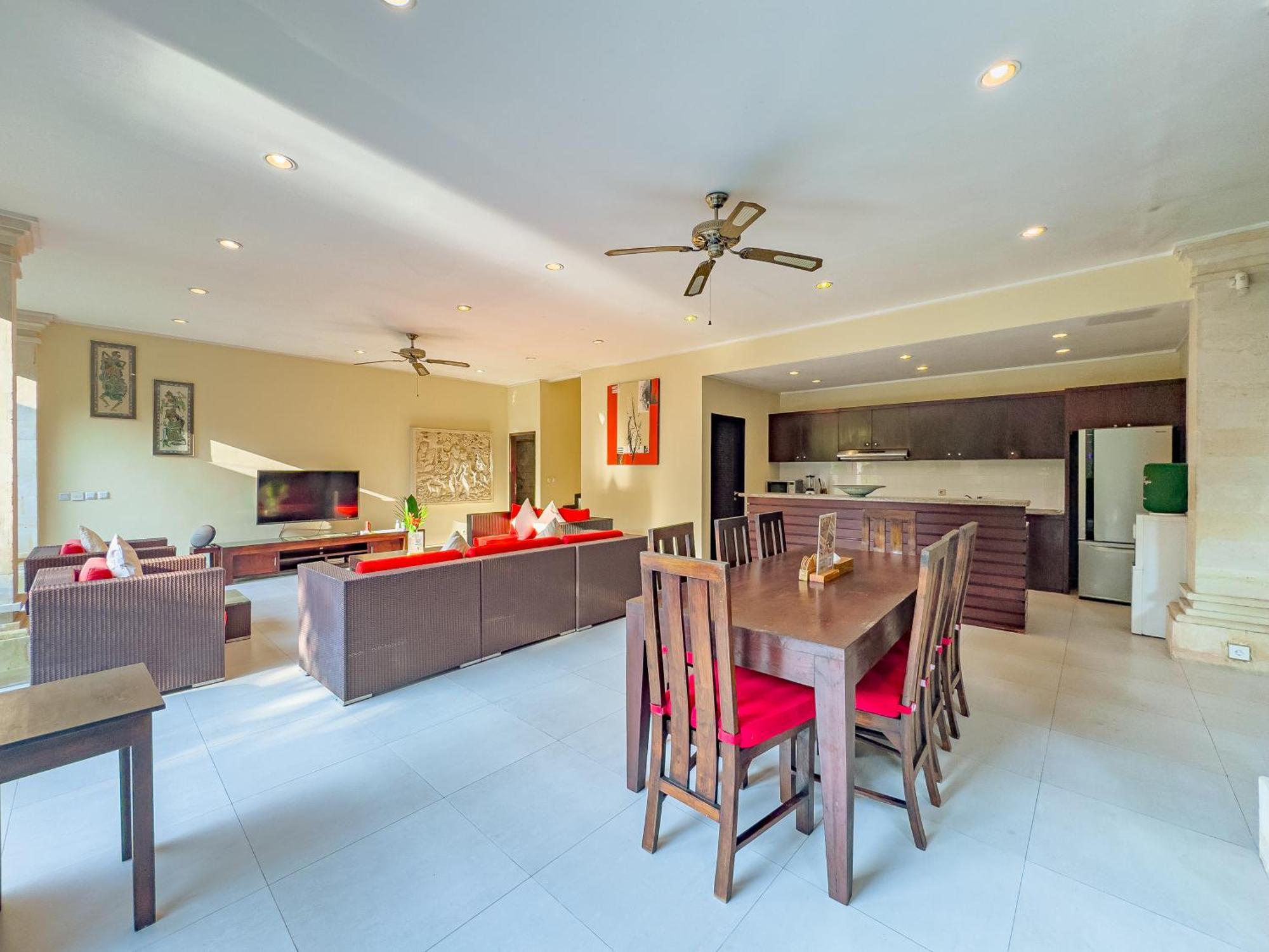 Villa Bugis Abimanyu Seminyak Room photo