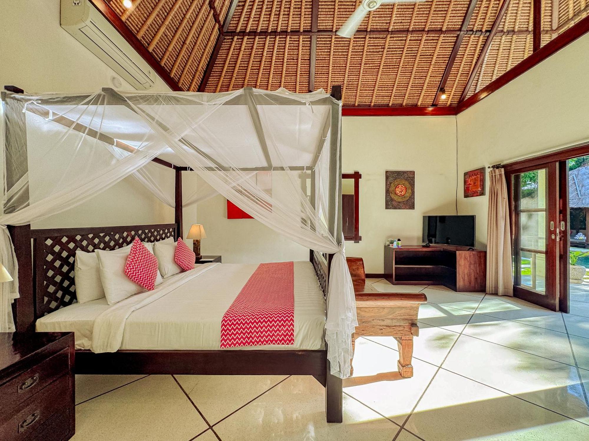 Villa Bugis Abimanyu Seminyak Room photo