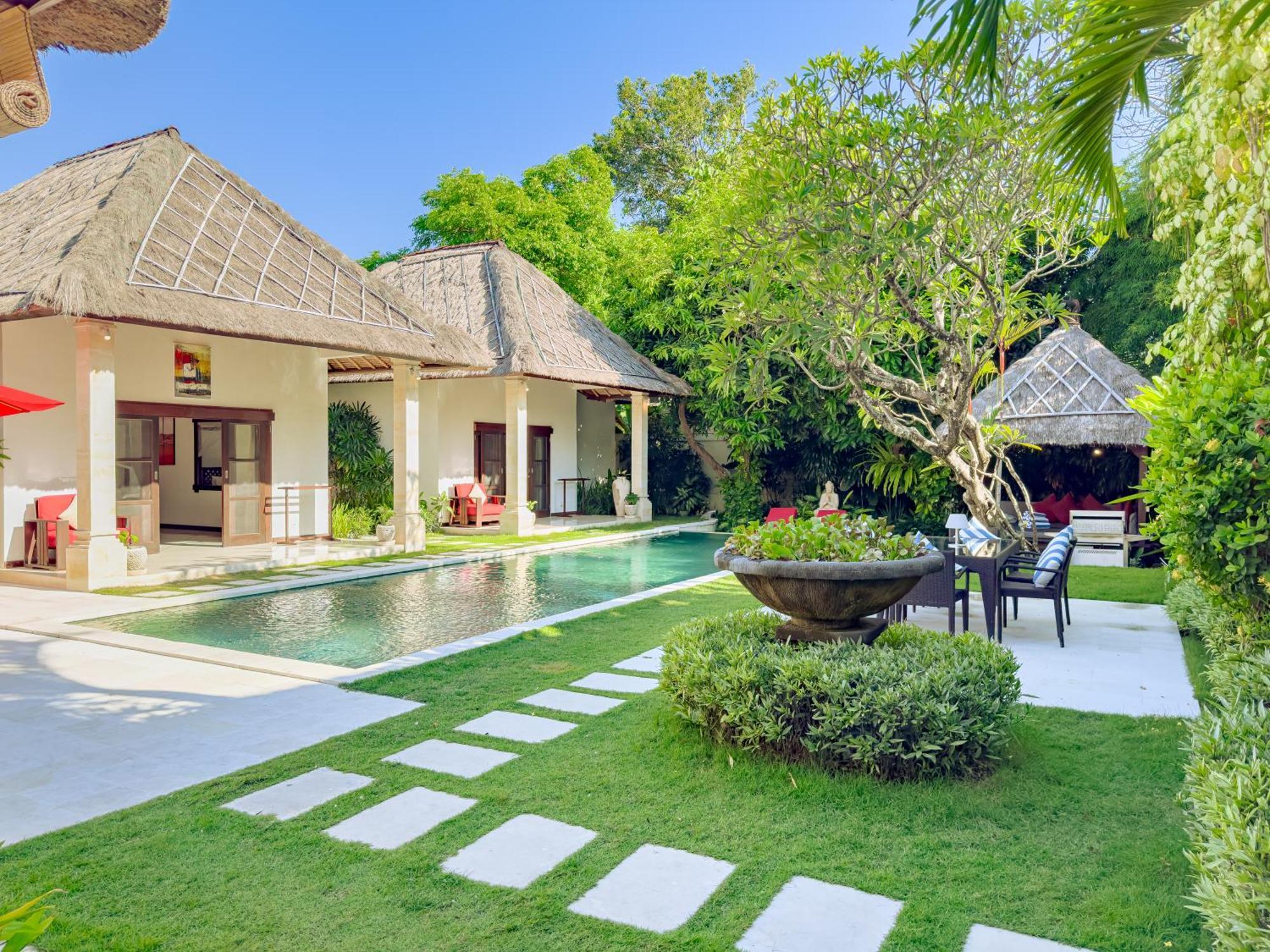 Villa Bugis Abimanyu Seminyak Room photo